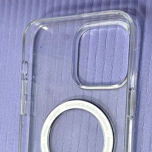Apple - iPhone 14 Pro Max Case with MagSafe - Clear